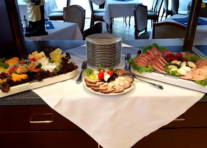 Hotel-cafe Rathaus فندق باد أباخ