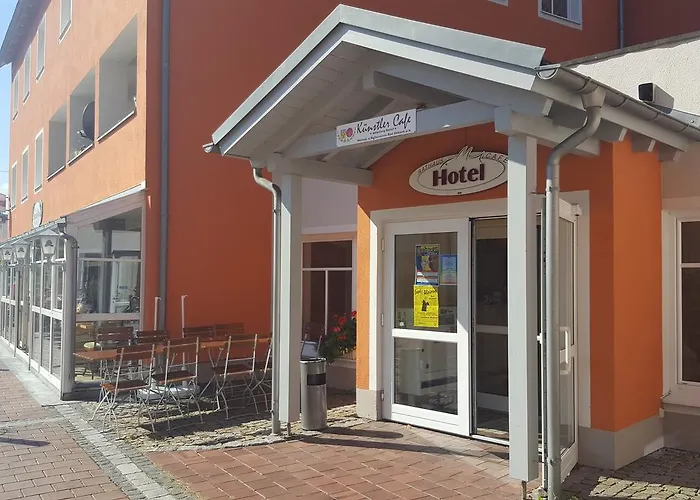 فندق Hotel-cafe Rathaus باد أباخ