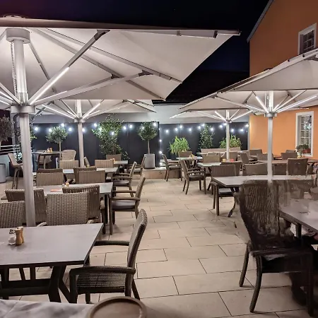 Ξενοδοχείο Hotel-cafe Rathaus