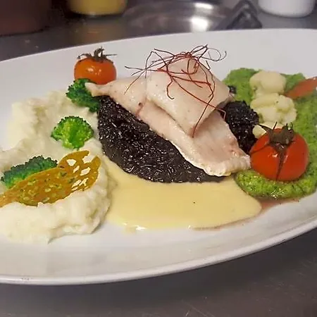 Hotel-cafe Rathaus 3*