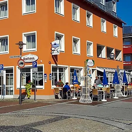 Hotel-cafe Rathaus 3*